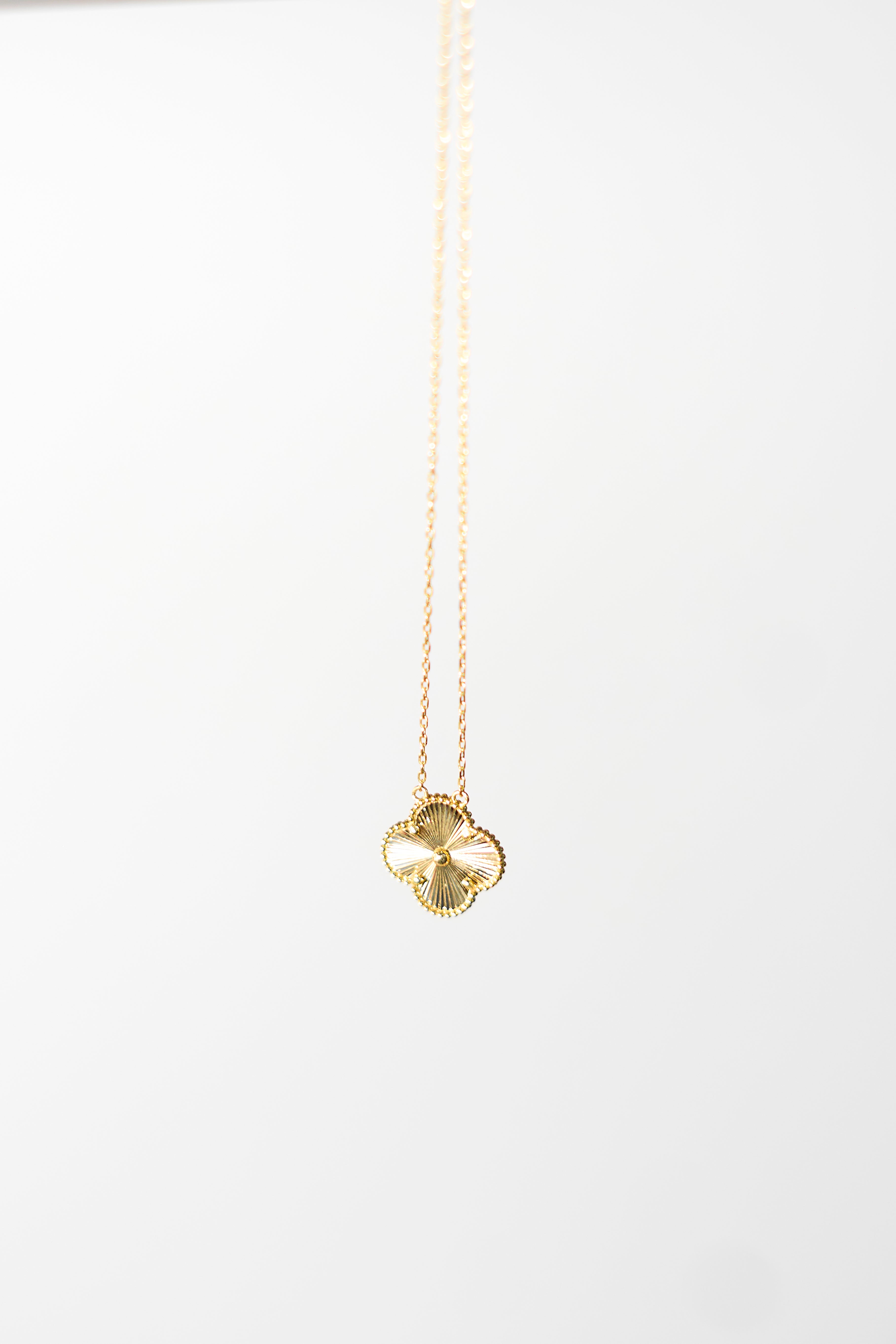 Collar inspiración VC