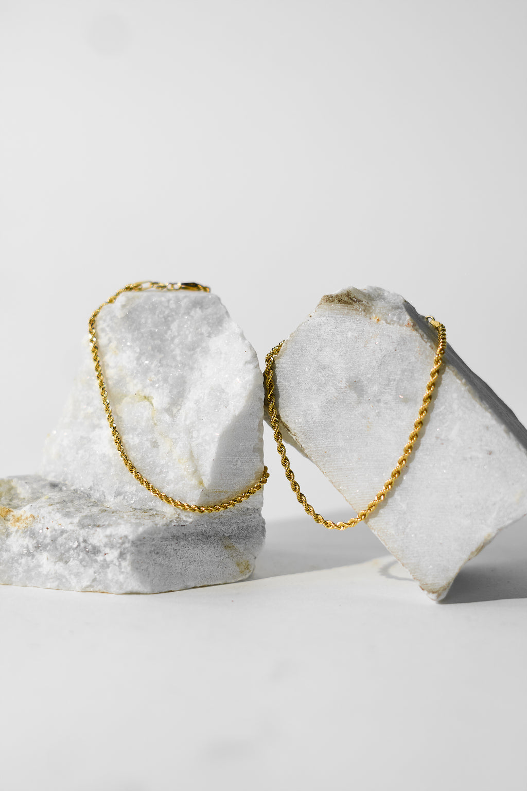 Pulsera Raíz Dorada